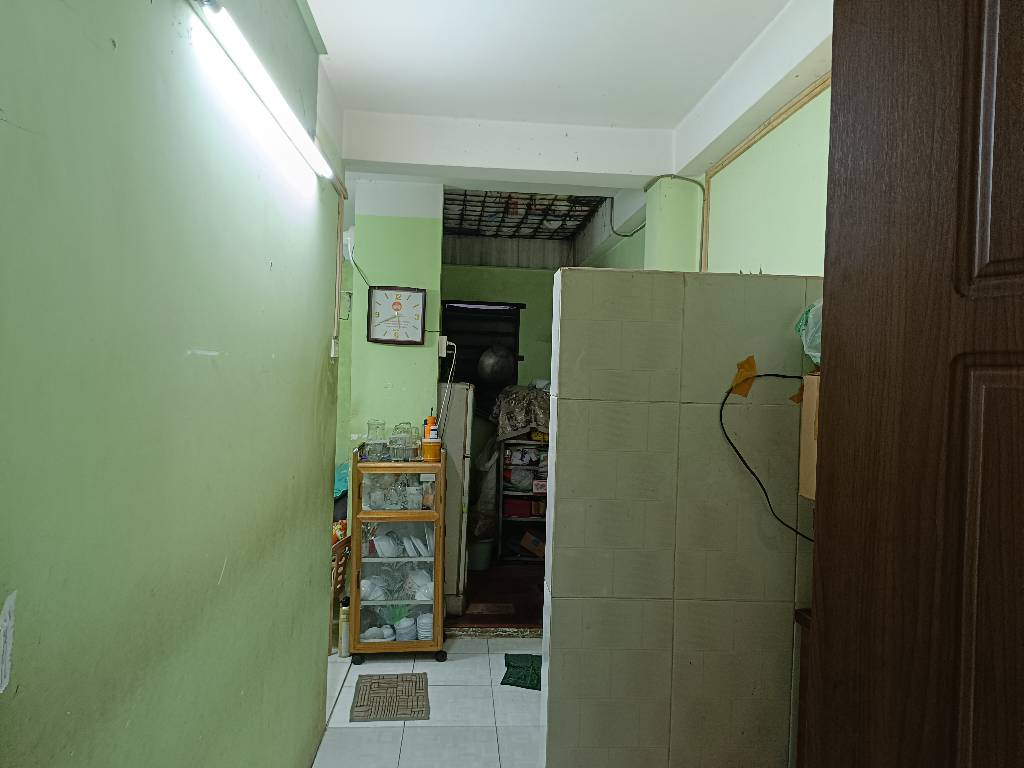 2ha9-E493A96E-mdczt91c_42_12