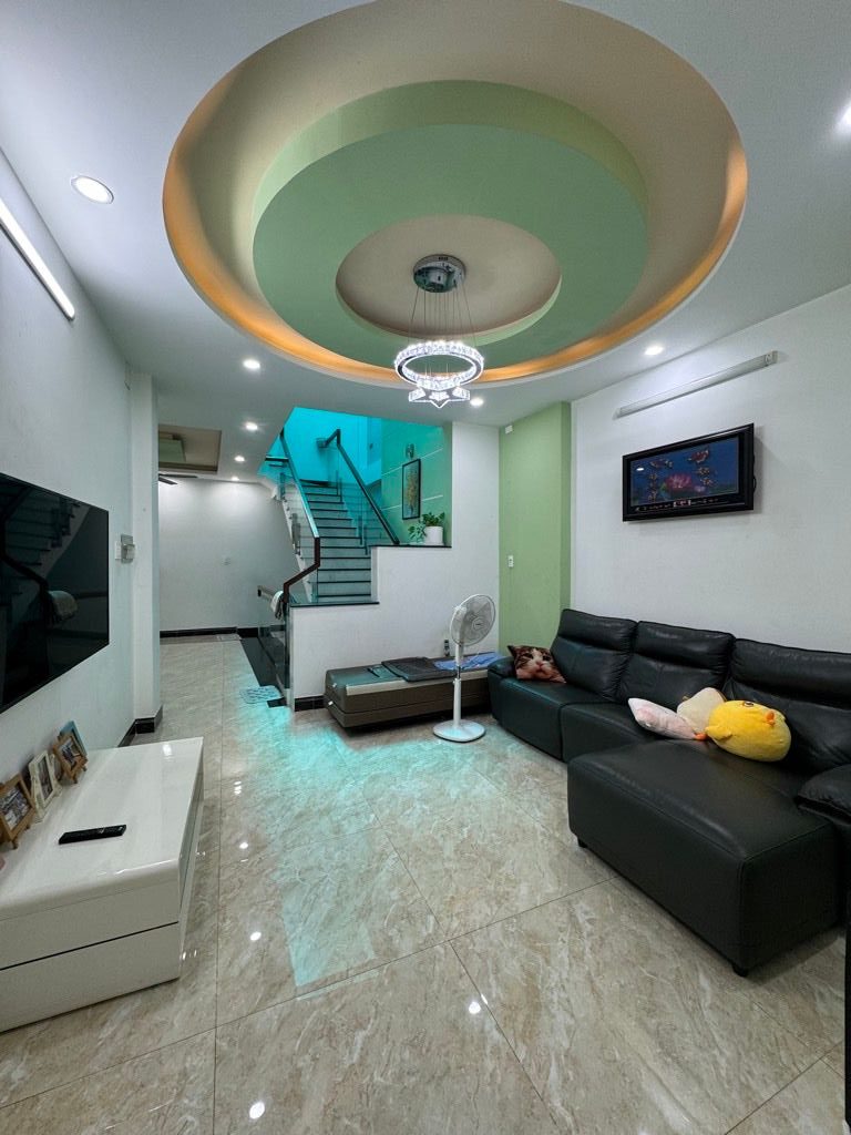 2hon-8C9068D5-miohfs81_662_16