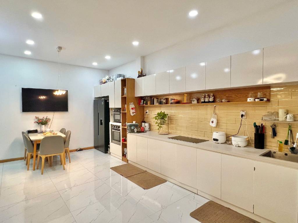 2tsb-3F298CE-mcq0o3dq_32_18