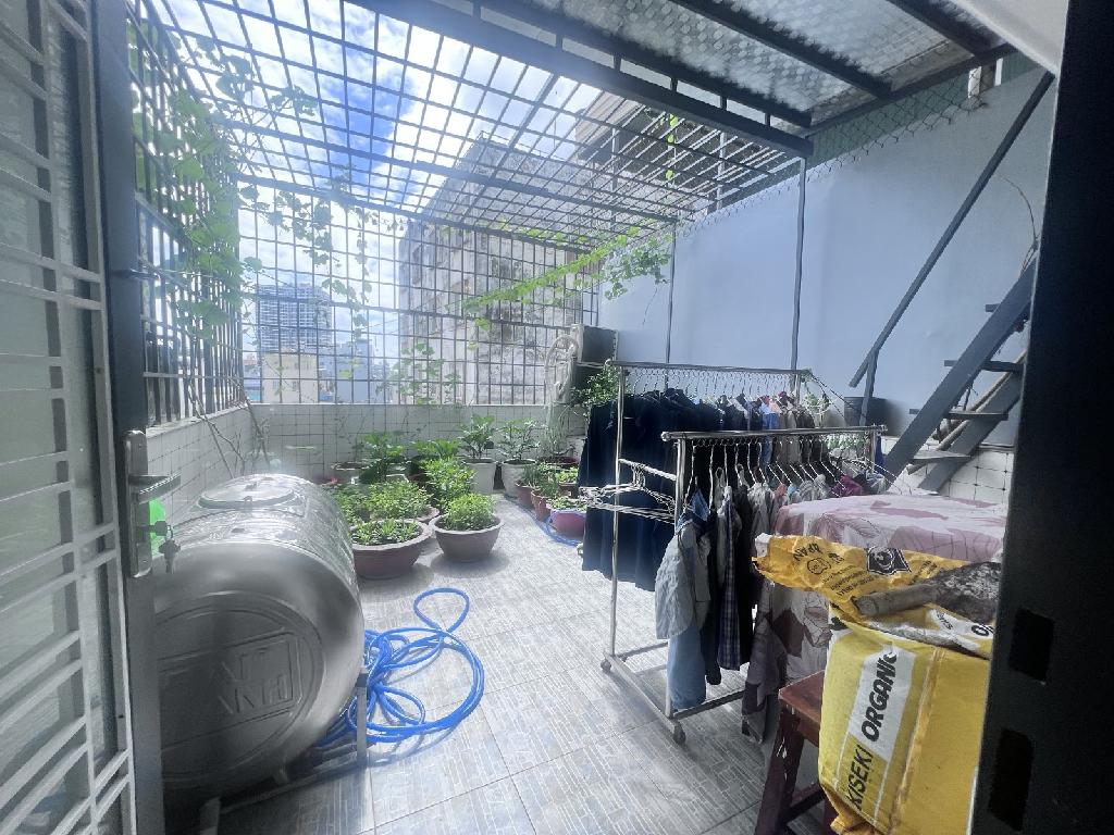 3bl8-9FC83C43-m6axo56u_30_15