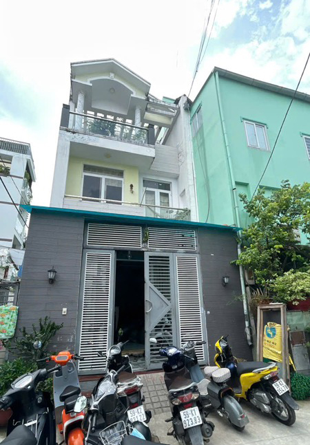 3fv8-18EBD4-mbz37e1o_21_8