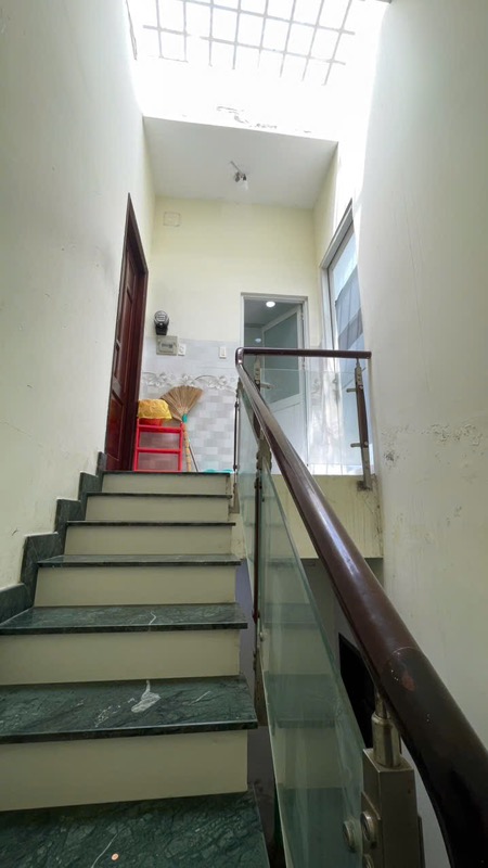 3fv8-18EBD4-mbz37e1o_32_13