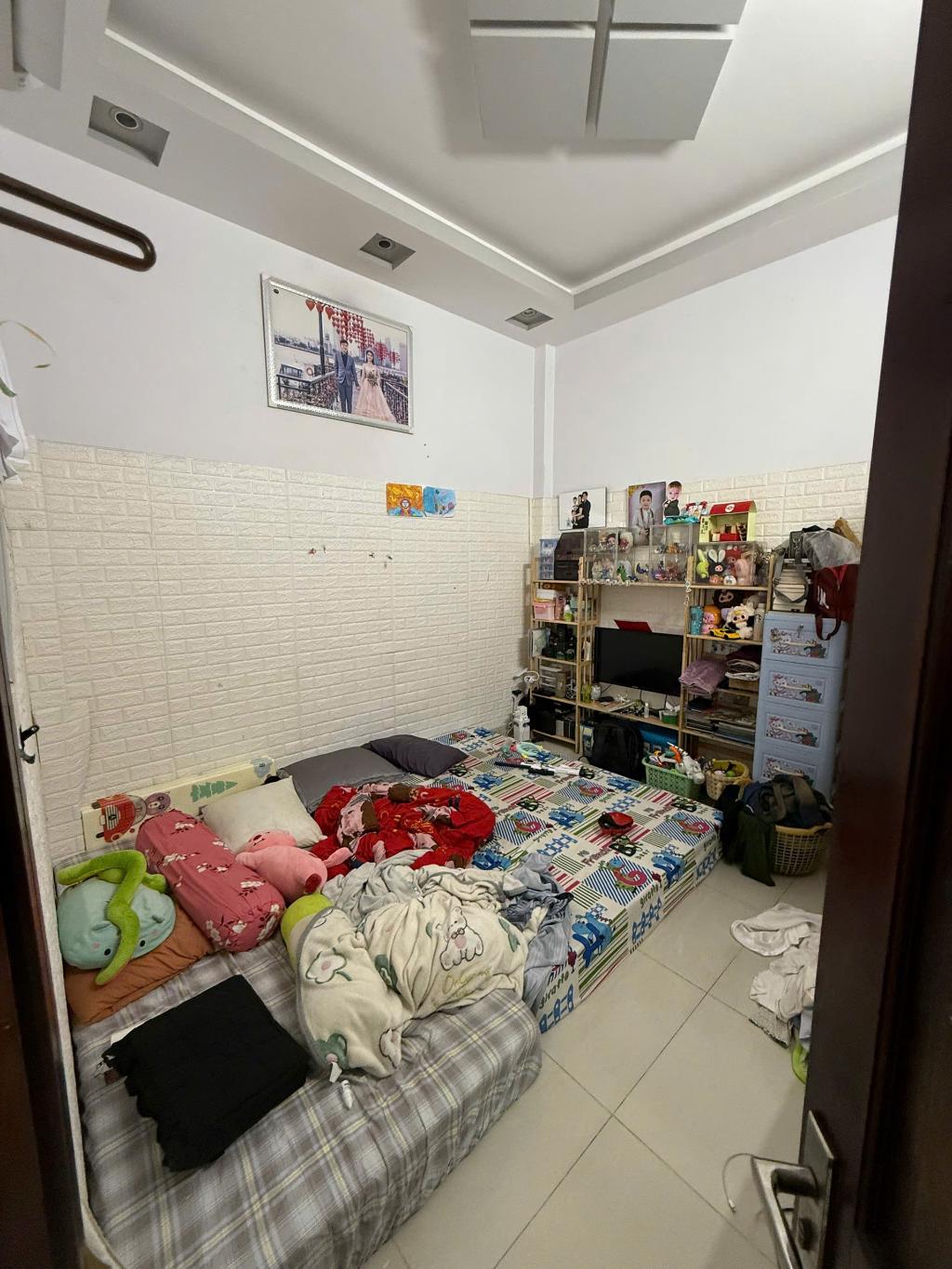 3gf7-7F4E5584-m9bcpq50_66_21