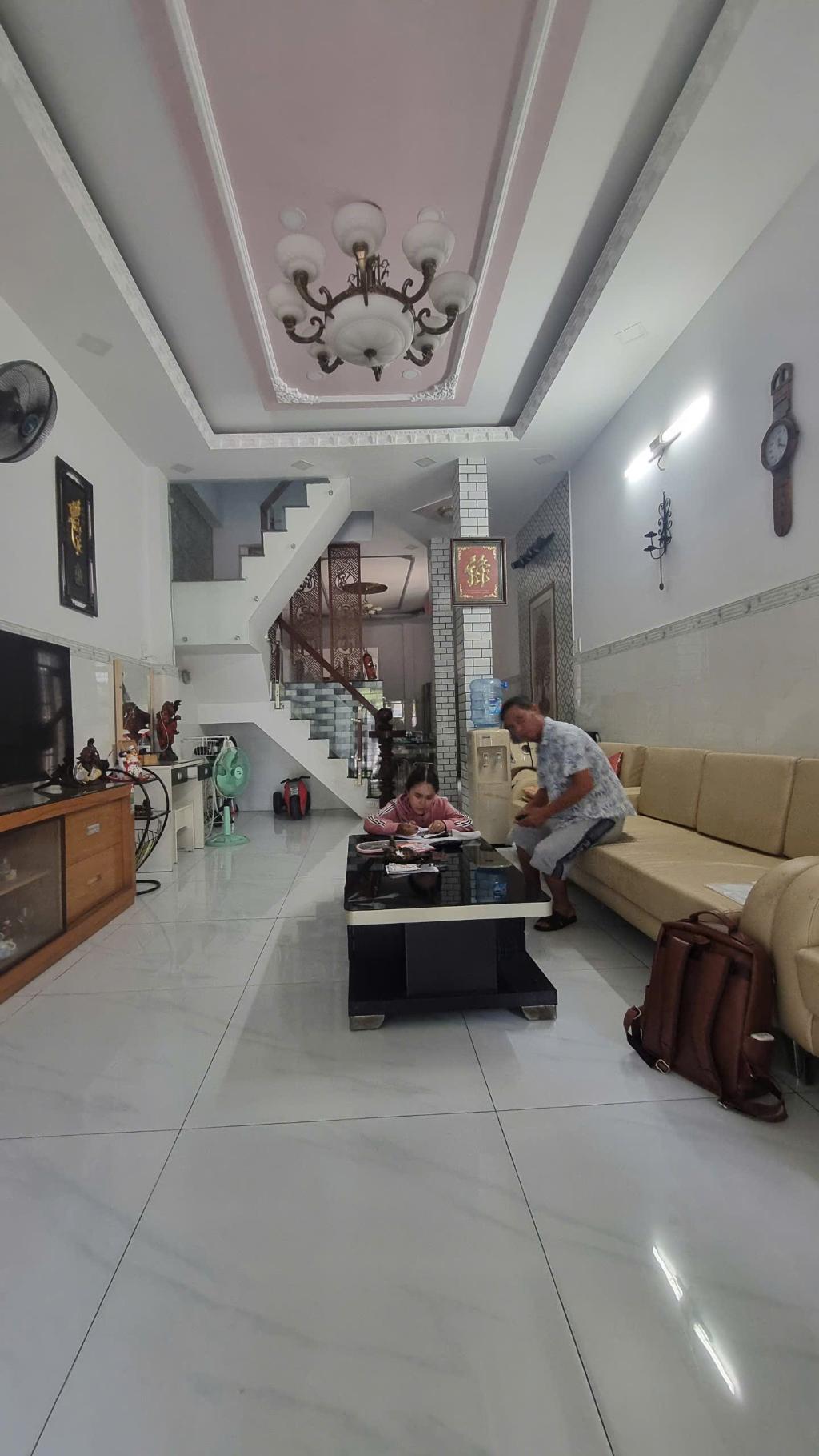 3j6p-DF5A8F3D-m9cek44t_40_10