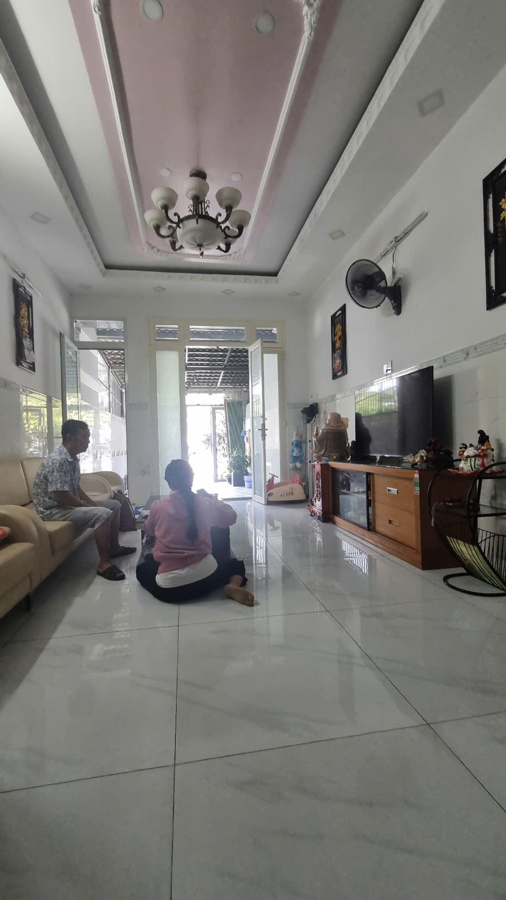 3j6p-DF5A8F3D-m9cek44t_46_12