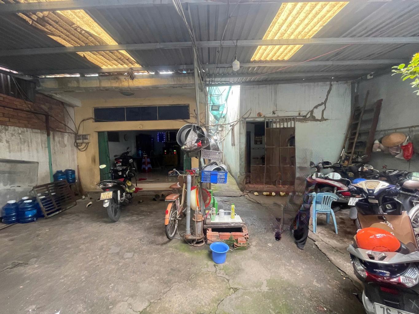 3pfz-DF56E457-maxrbgju_31_8