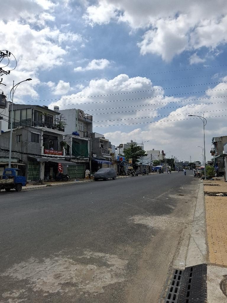 c7r-3C8A2215-m70hq7mj_33_10