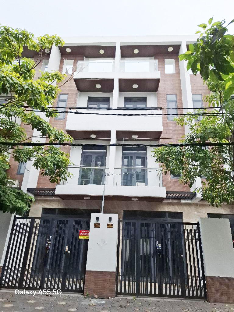 c7r-4782CC18-m2hutzhi_31_9