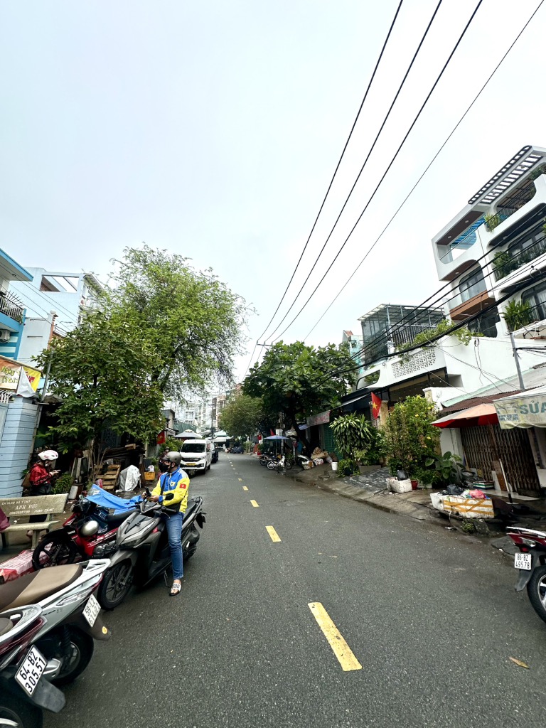 q-4C9C0D0-mahwti96_43_13